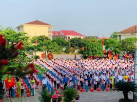 SÔI NỔI HOẠT ĐỘNG THÁNG 4 Ở TRƯỜNG TIỂU HỌC KỲ PHƯƠNG