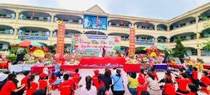 RỘN RÀNG “TRUNG THU CHO EM” VỚI CHỦ ĐỀ: LỒNG ĐÈN THẮP SÁNG ƯỚC MƠ TẠI TRƯỜNG TIỂU HỌC KỲ PHƯƠNG