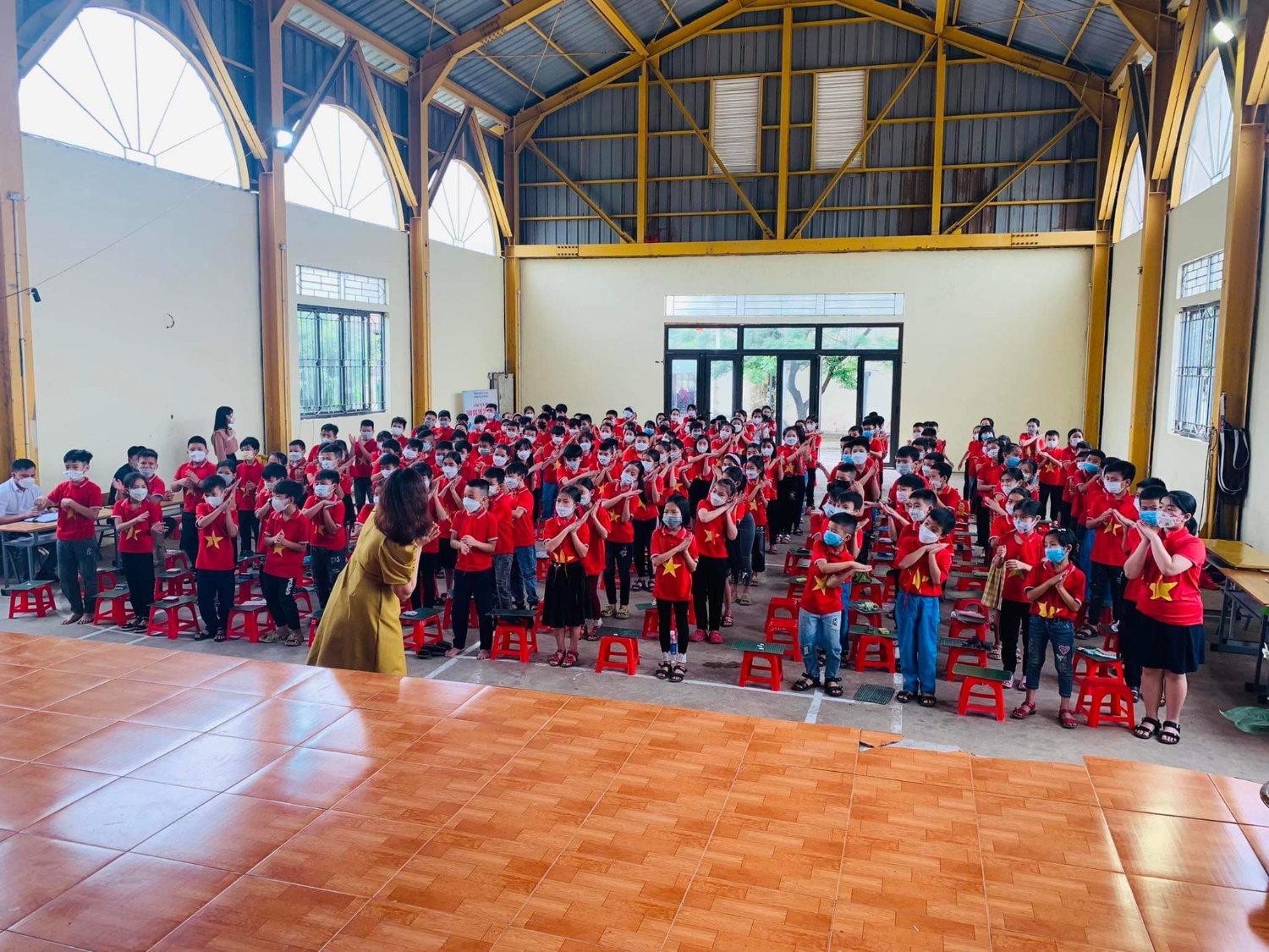 TRƯỜNG TIỂU HỌC KỲ PHƯƠNG TƯNG BỪNG VỚI HỘI THI RUNG CHUÔNG VÀNG – RING THE GOLDEN BELL