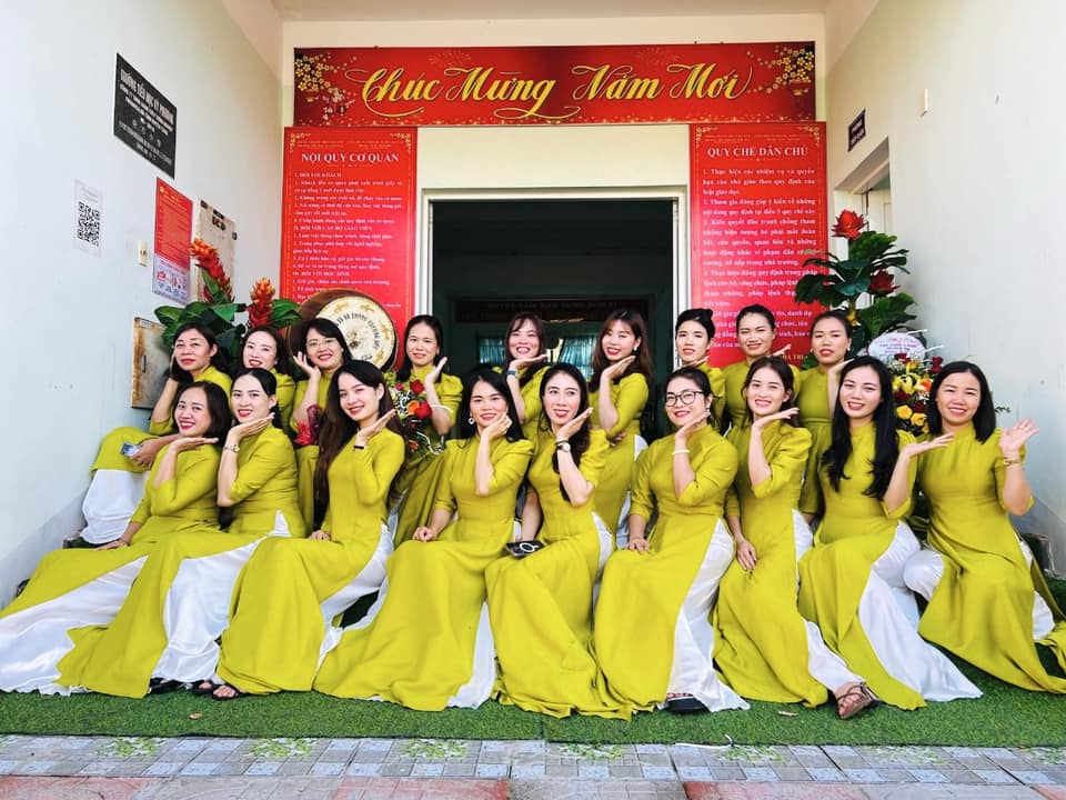 CÔNG ĐOÀN TRƯỜNG TIỂU HỌC KỲ PHƯƠNG TỔ CHỨC CÁC HOẠT ĐỘNG CHÀO MỪNG KỶ NIỆM 114 NĂM  NGÀY QUỐC TẾ PHỤ NỮ (8/3/1910 - 8/3/2024)