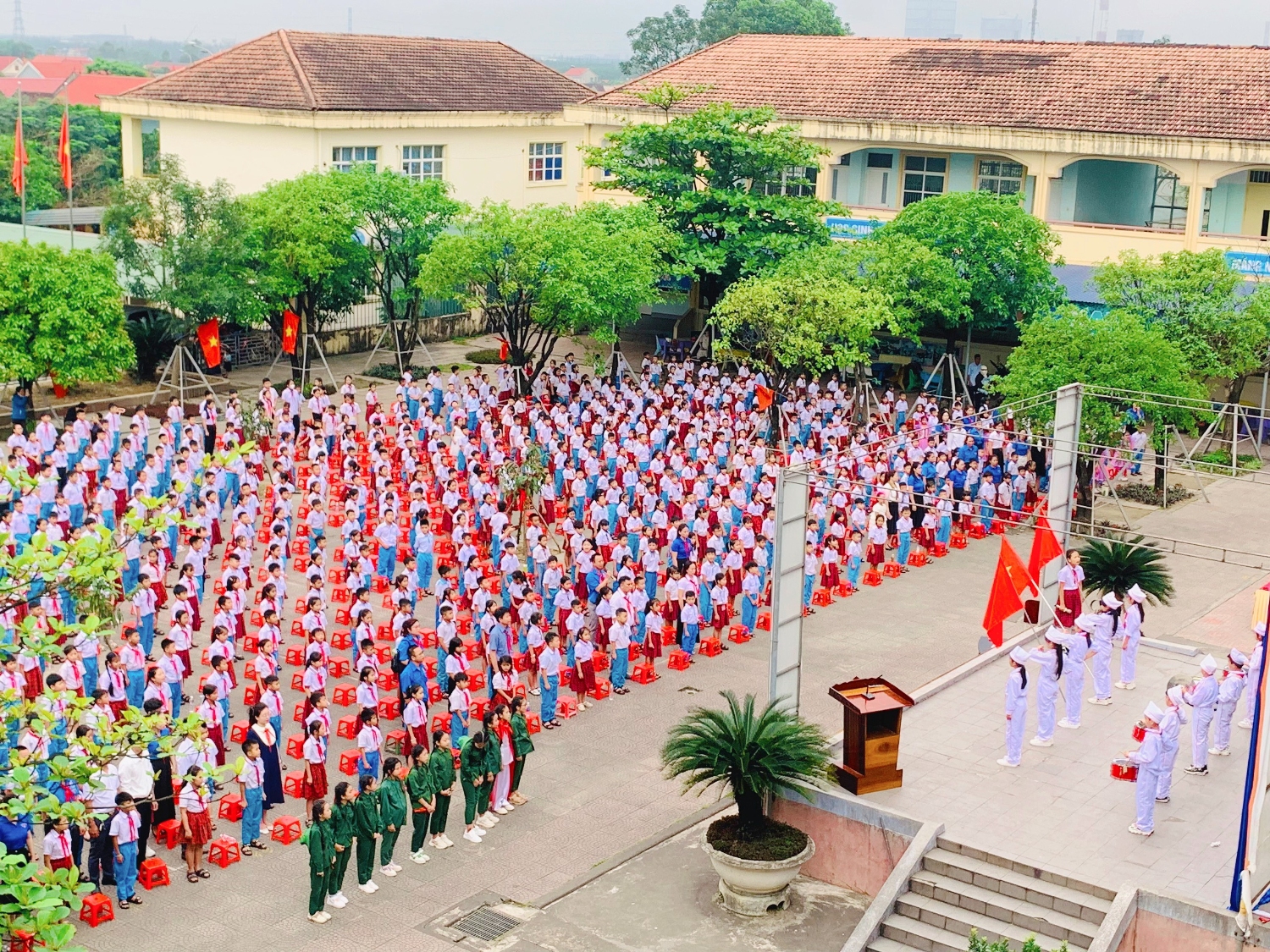 SÔI NỔI NGÀY HỘI “THIẾU NHI VUI KHỎE” TẠI TRƯỜNG TIỂU HỌC KỲ PHƯƠNG